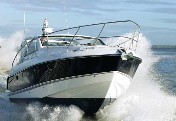 Fairline Targa 38 | Reviews | Motor Boats Monthly |